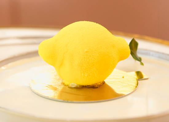 Os doces de fruta virais do TikTok existem em Portugal (e são bem mais baratos). Saiba onde encontrar