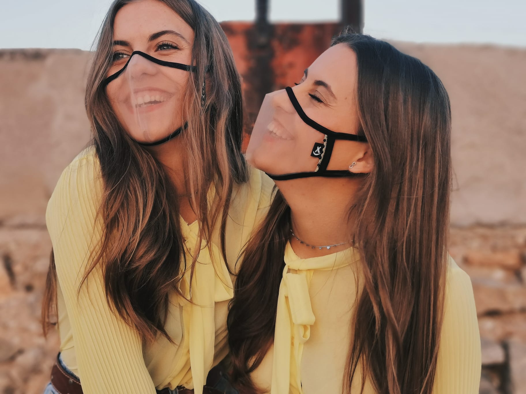 Já chegou a Portugal a primeira máscara transparente (que põe fim aos óculos embaciados)