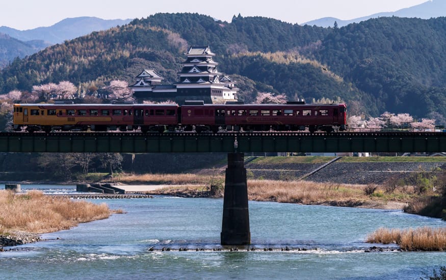 Viaje no tempo até ao Japão medieval neste castelo transformado em hotel
