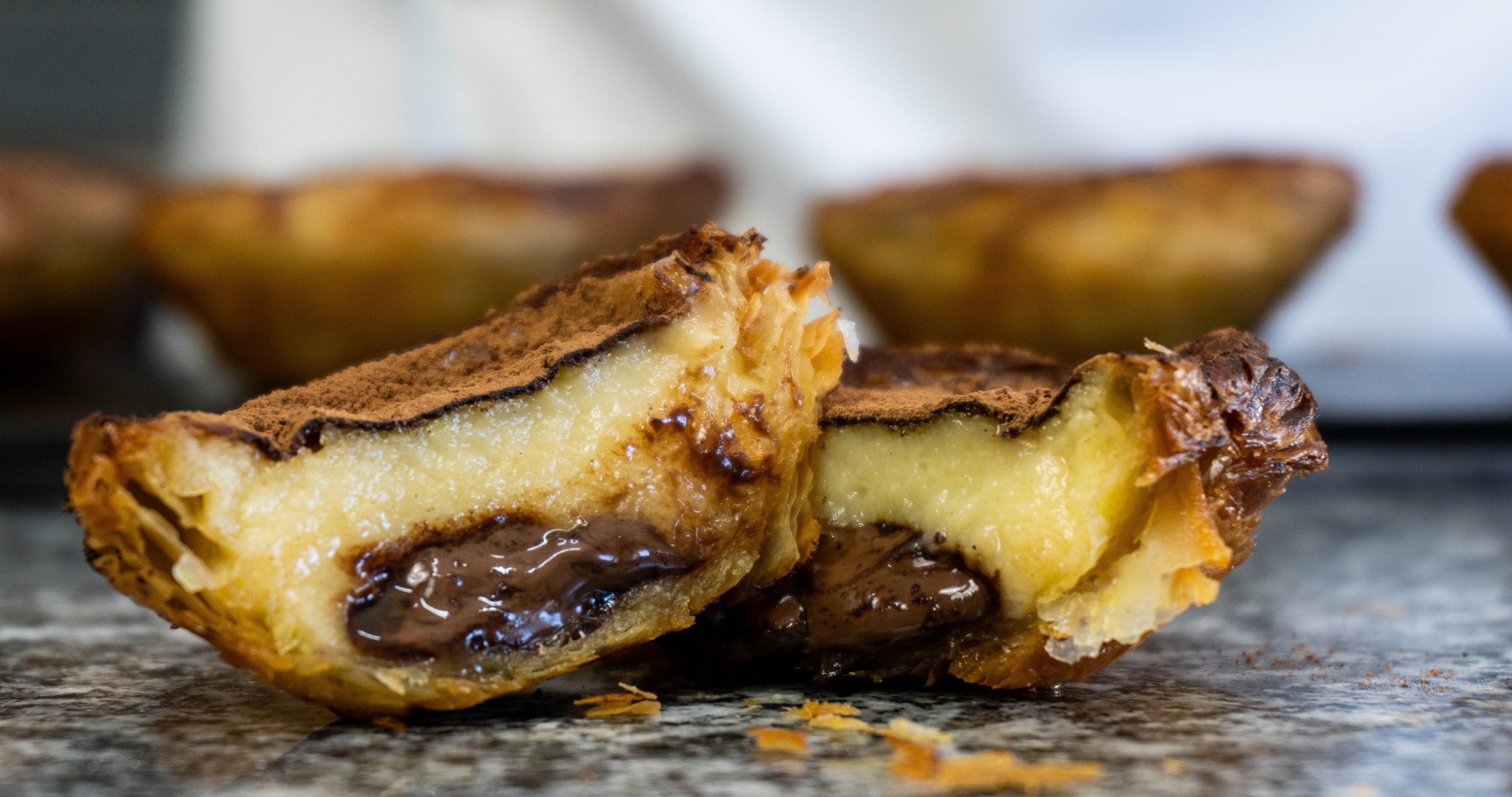 Esqueça o pastel de nata tradicional. Agora, há um com recheio de Nutella