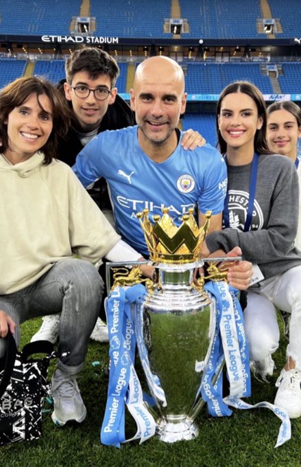 Após 30 anos de casamento, Pep Guardiola e a mulher estão separados. O que levou ao fim da relação?