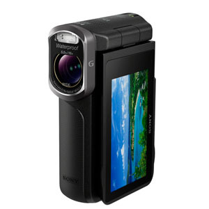 Criança de 3 anos repete frase motivational a caminho da escola