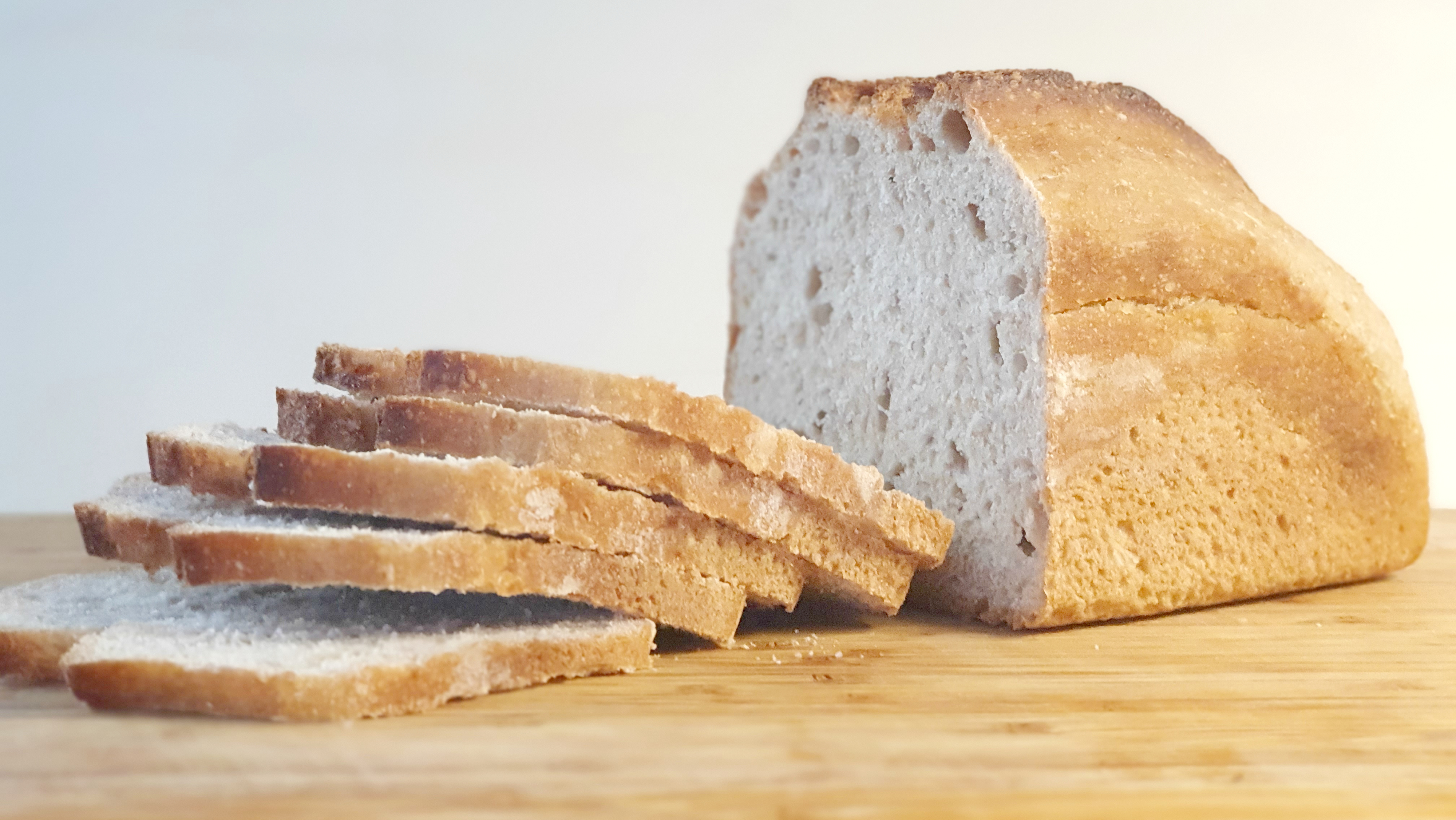 Pachamama faz pão biológico que ajuda a comunidade sem-abrigo
