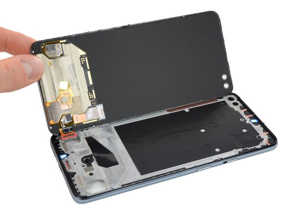 Imprensa britânica revela rendimentos milionários do príncipe William. Descubra a fortuna que ganha ao dia