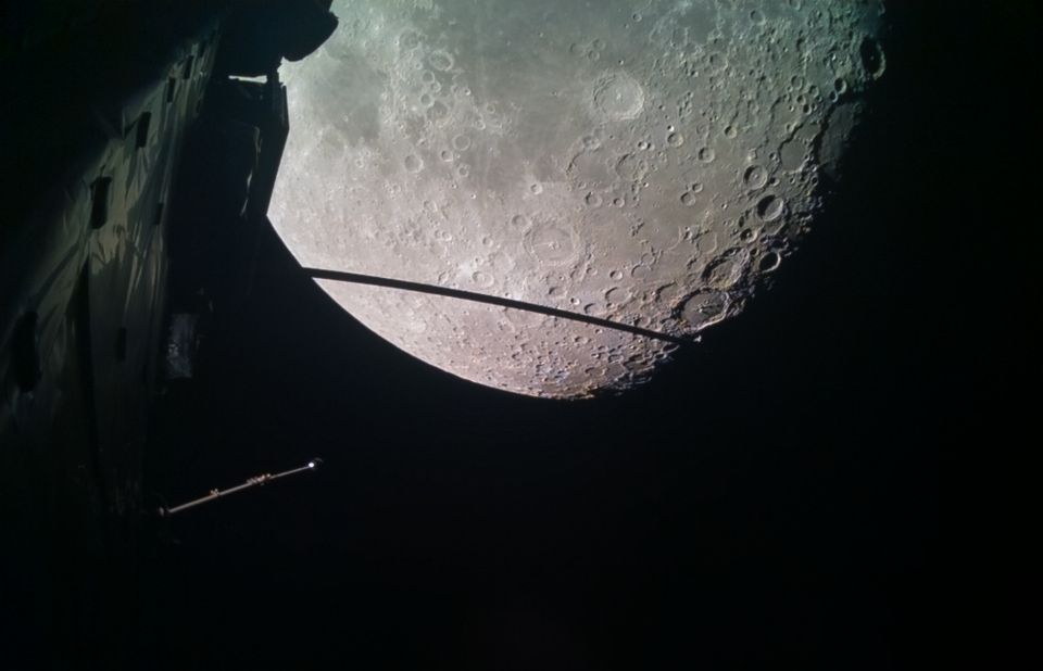 Juice segue na direção de Vénus para chegar a Júpiter depois de sobrevoo lunar-Terra histórico