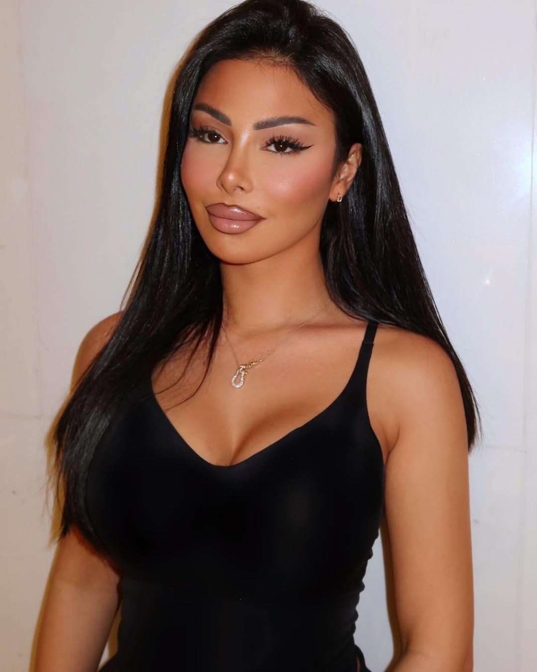 Influenciadora condenada a 1 ano de prisão por publicidade enganosa e incentivo a apostas em casas desportivas