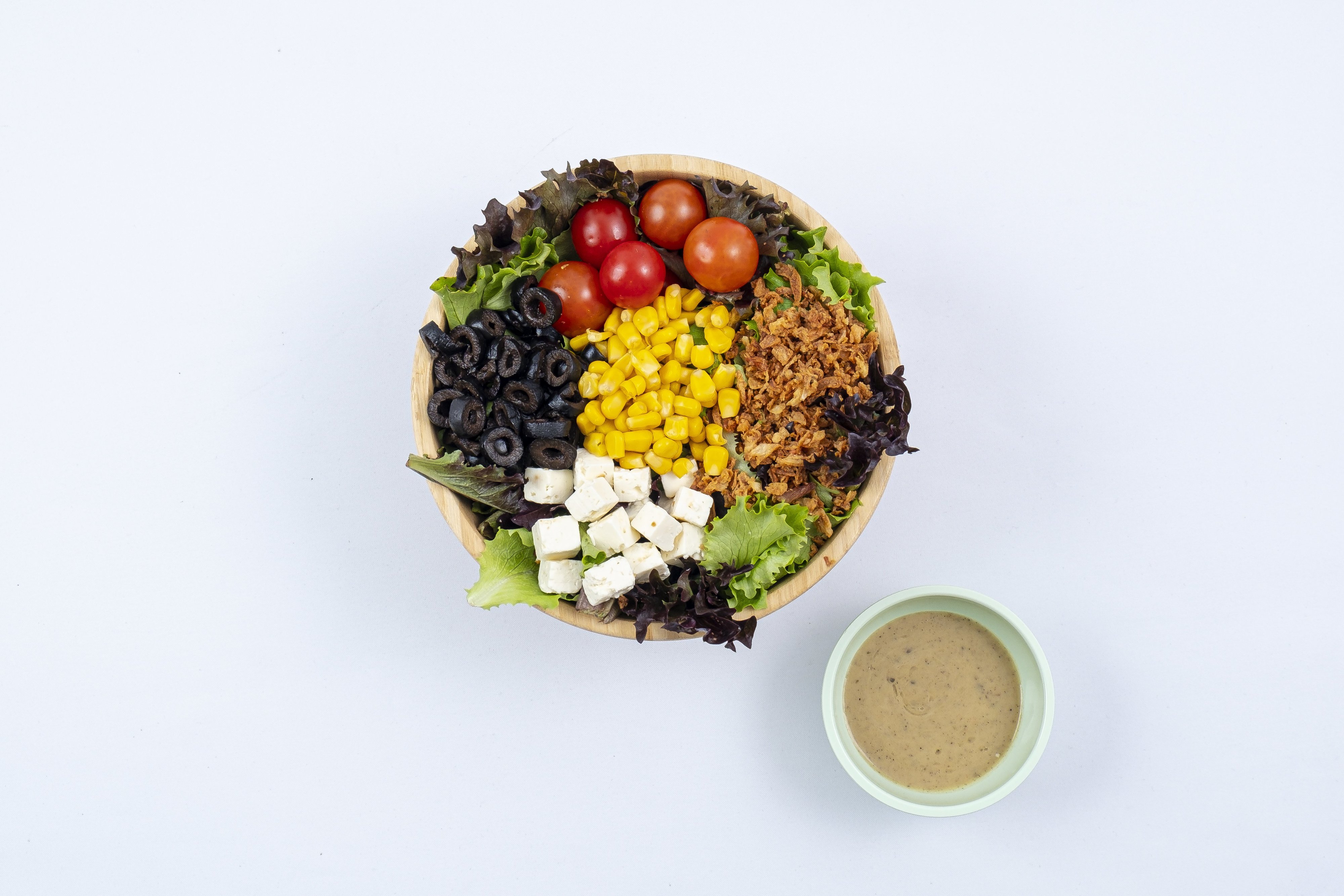 Dominam as pizzas, mas agora apostam nas saladas. Descubra as novidades da Domino’s