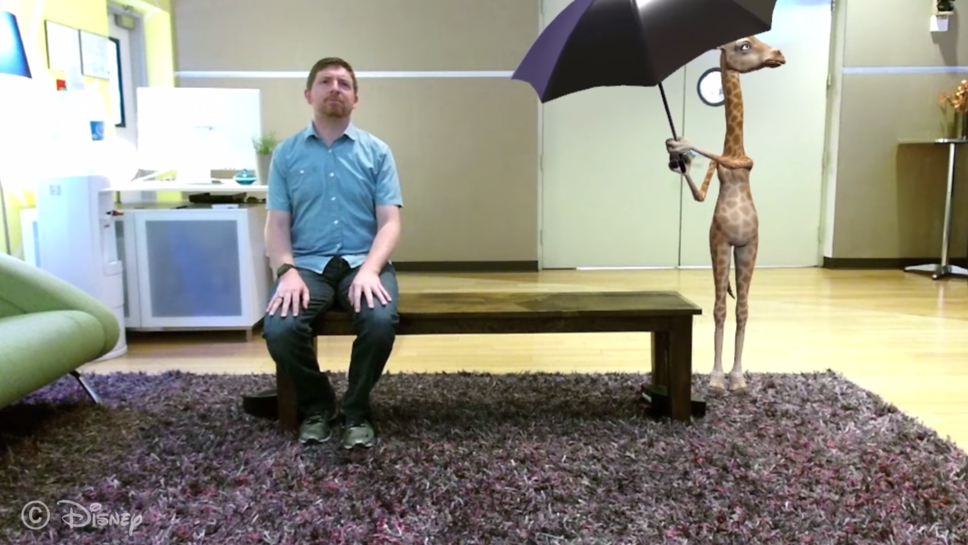 Disney promete “magia aumentada” a quem se sentar num banco especial