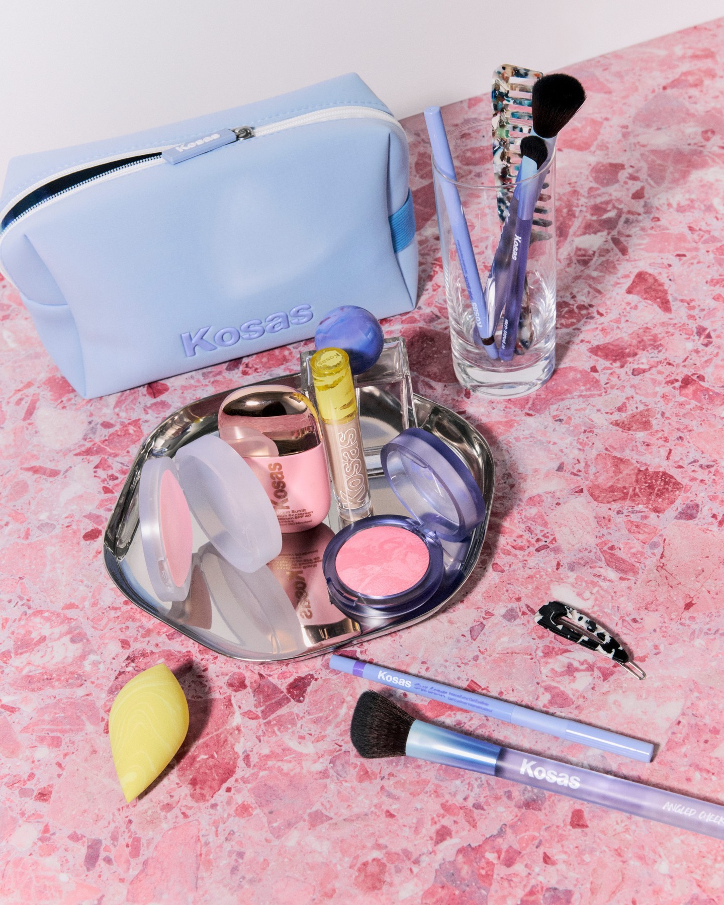 Kosas. Esta marca de maquilhagem viral está quase a chegar a Portugal (saiba onde e quando)