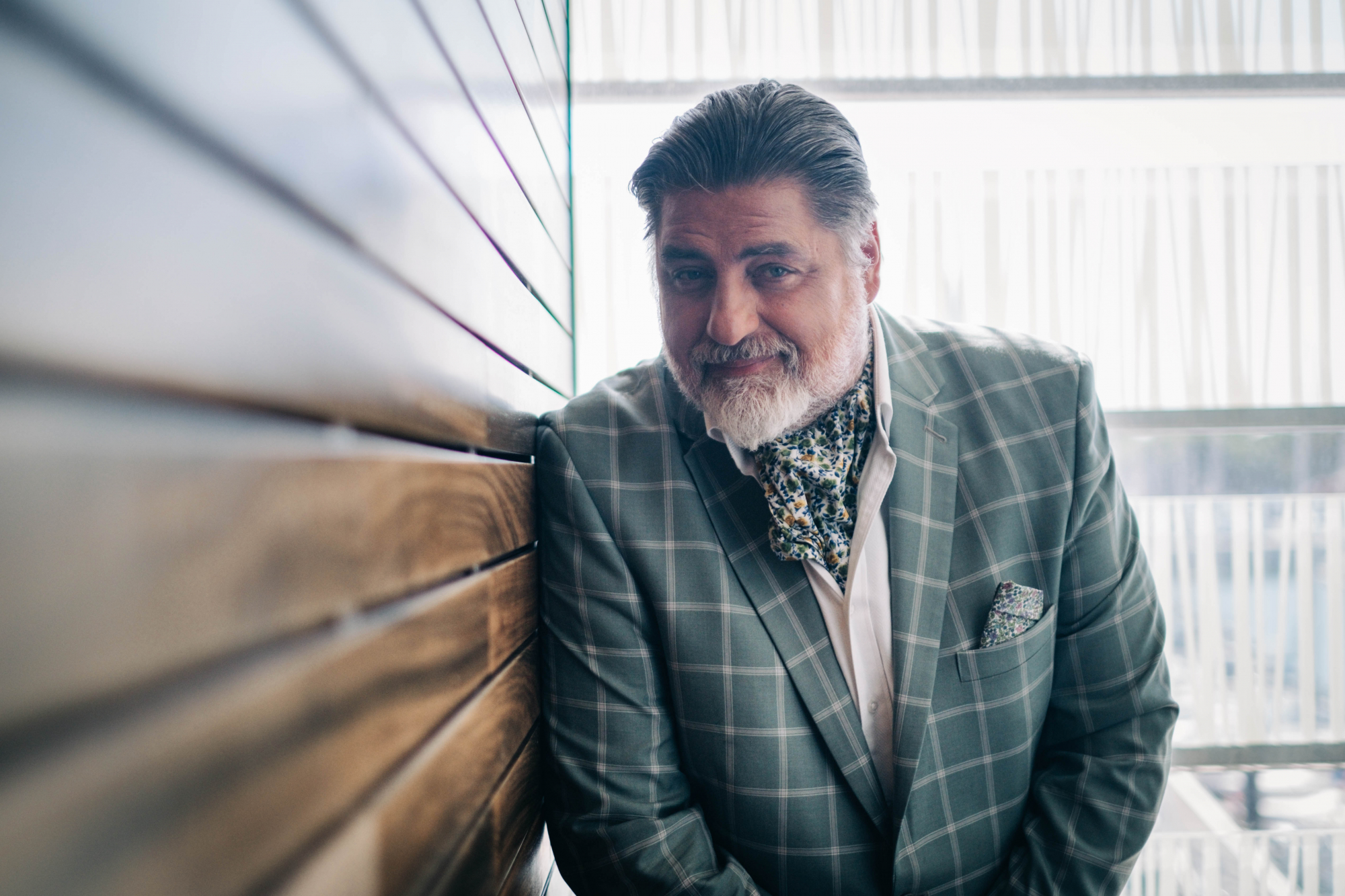 Matt Preston. “Odeio bowls e bebidas servidas em frascos. E a hashtag #blessed? Argh!”