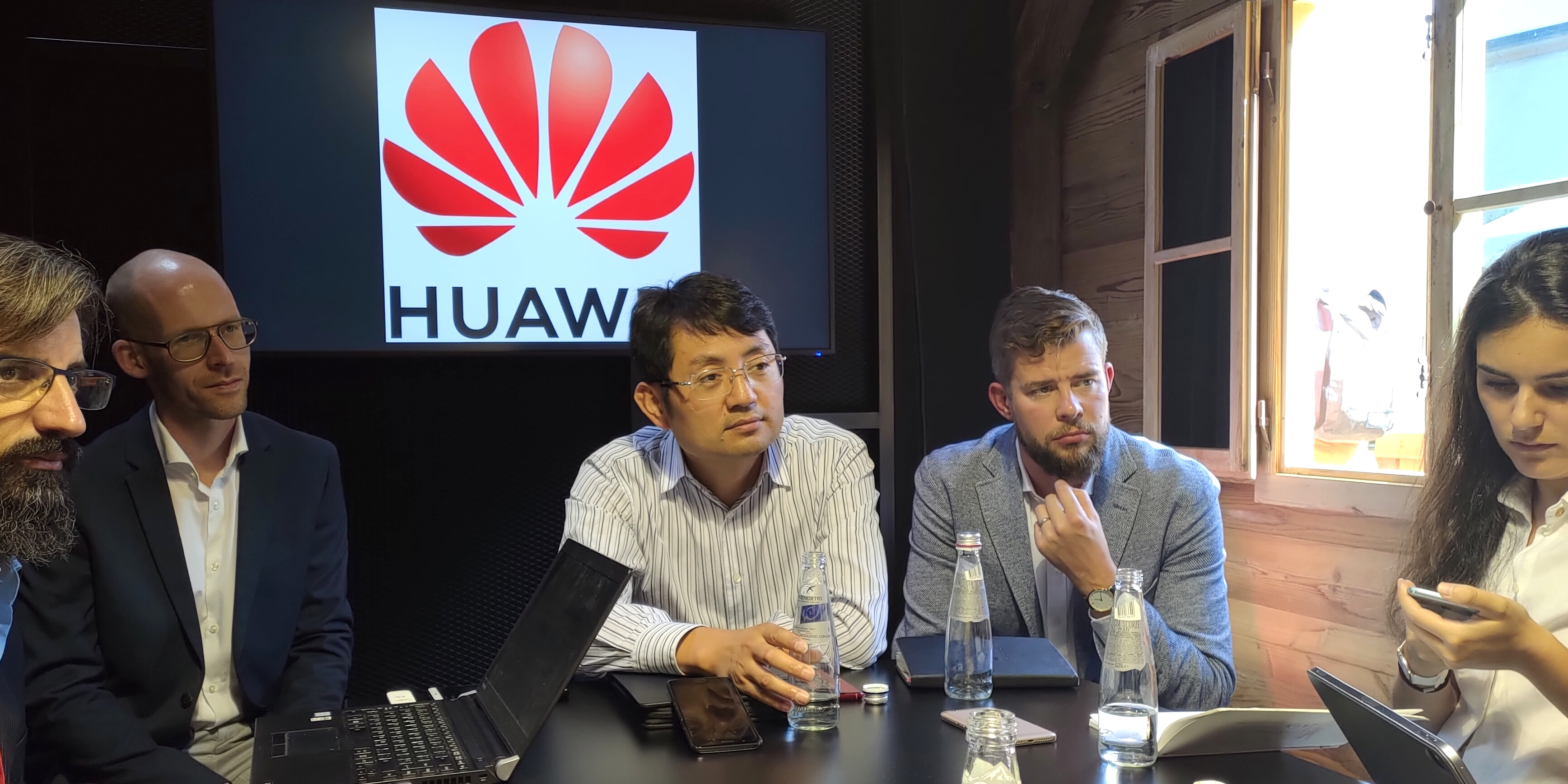Huawei: “abandonar os mercados americano e europeu de smartphones não é uma opção”