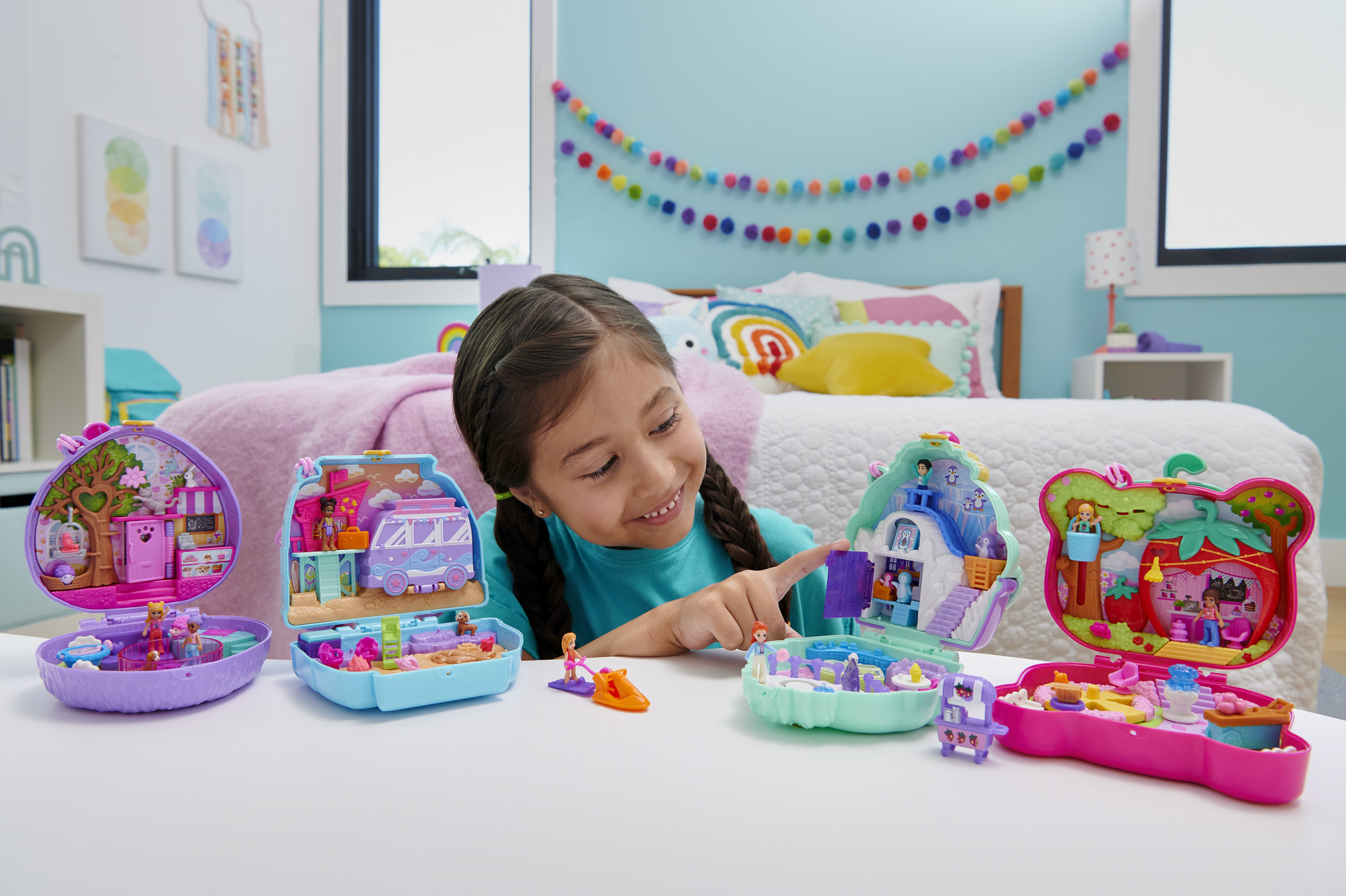 Não sabemos lidar com a fofura que são as novas Polly Pocket. Brinquedos dos anos 90 são relançados em Portugal