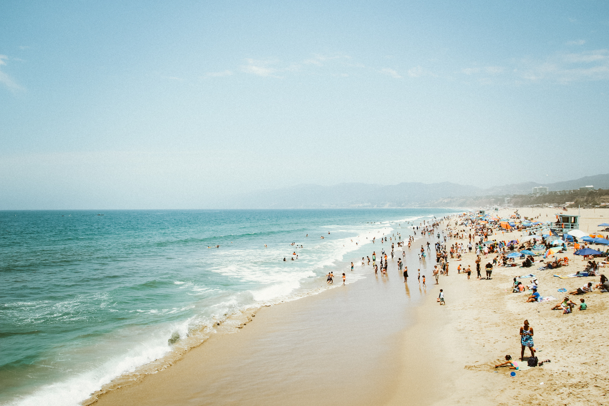 Praias da Costa da Caparica vão fechar de forma alternada no verão