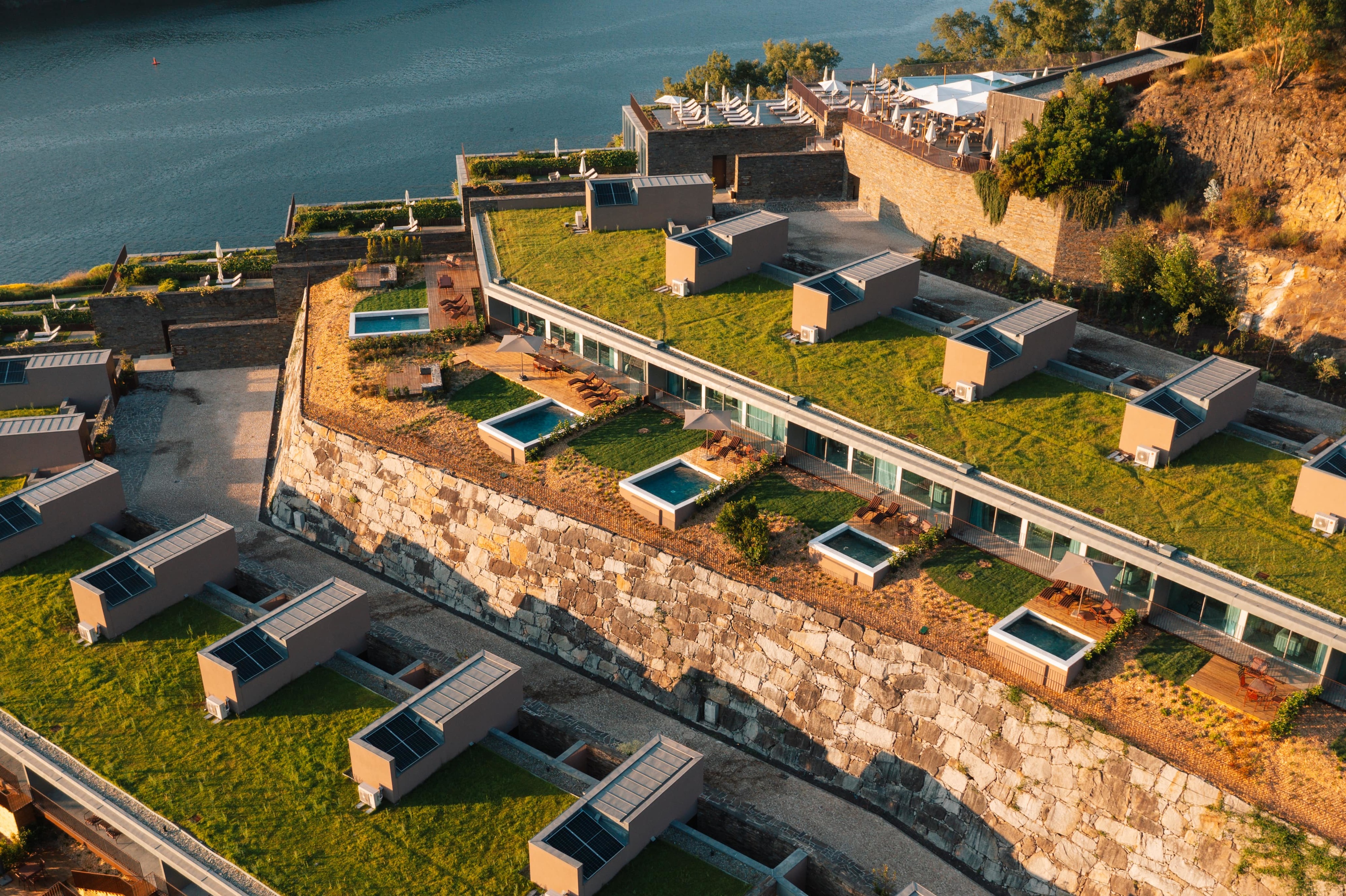 Este festival no Douro vai reunir chefs estrela Michelin, artistas, vinhos da região e muito mais