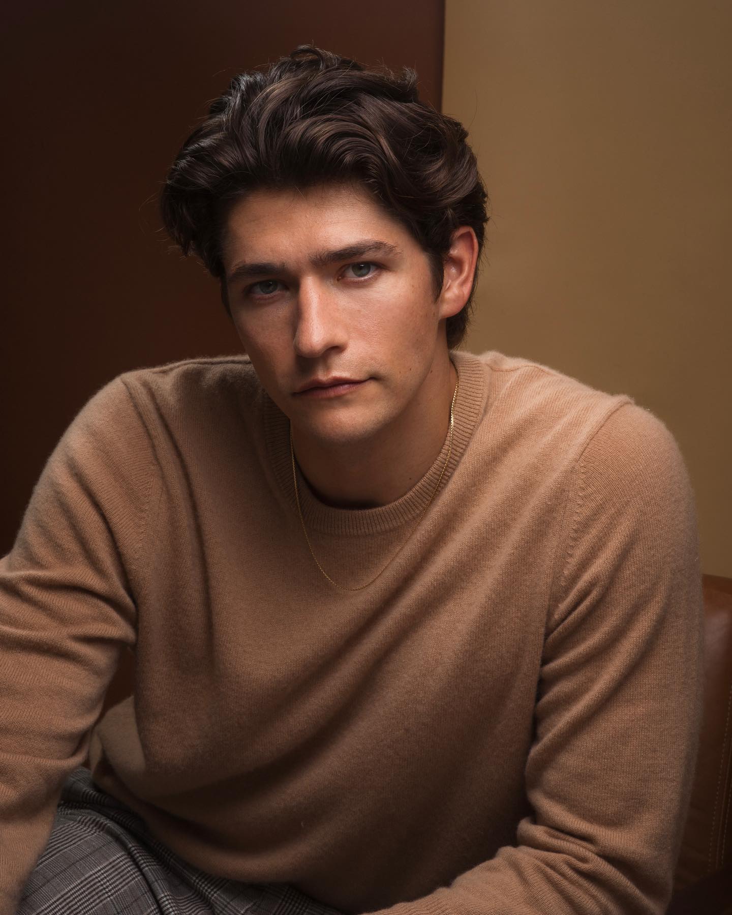 Ator de série da Netflix diagnosticado com tumor cerebral do “tamanho de um limão”