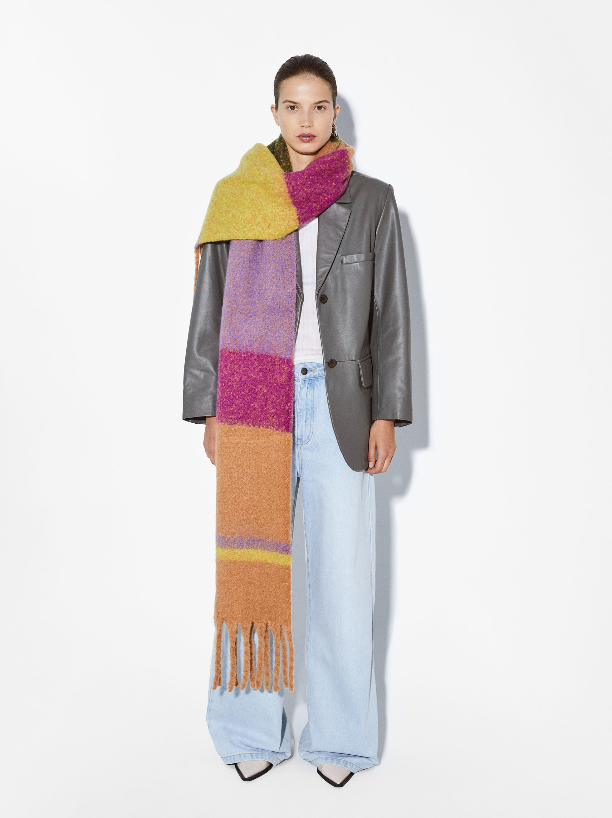 Não passe frio na rua. 20 sugestões de cachecóis, luvas e gorros (a partir de 3,99€)