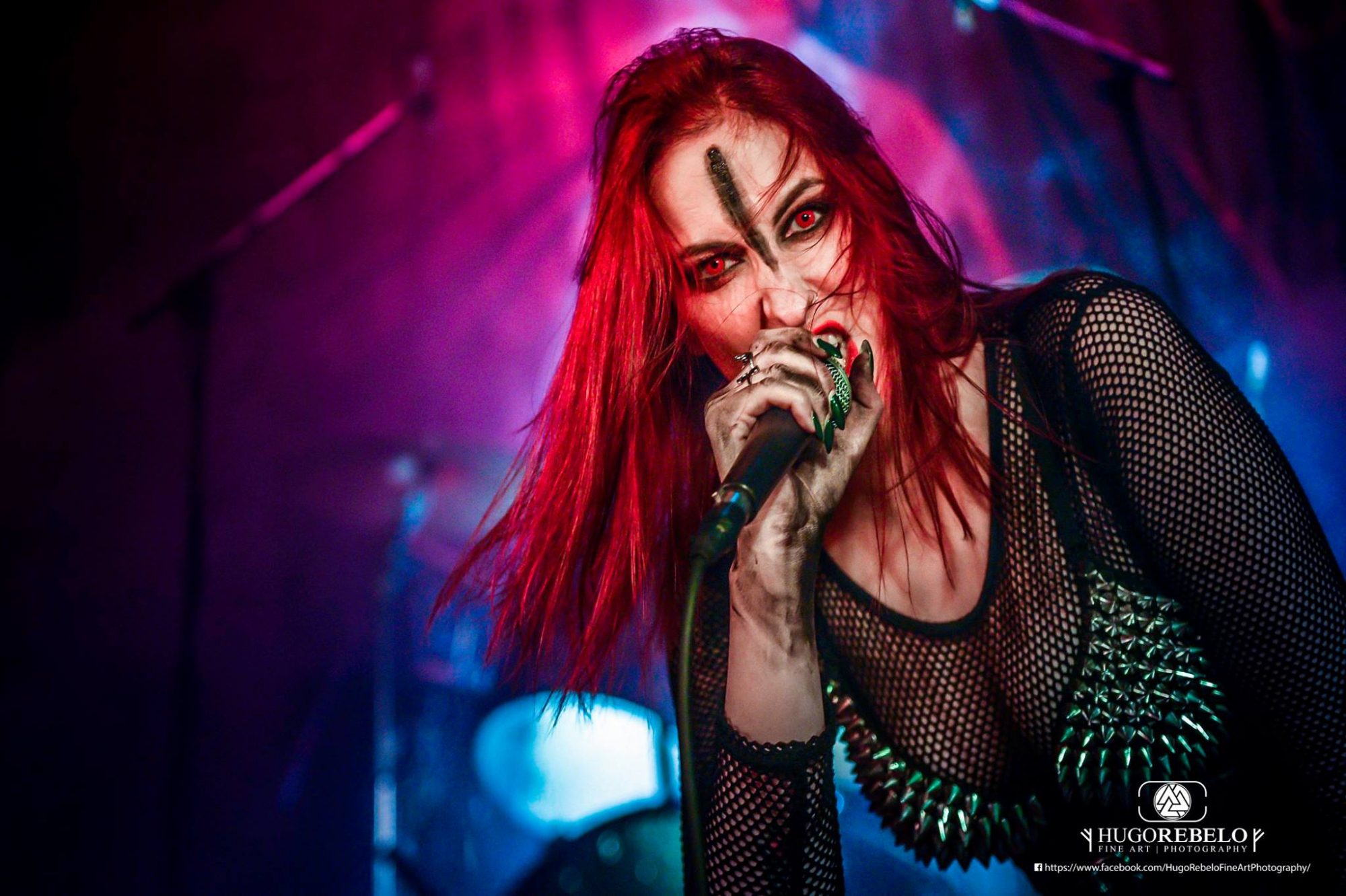 Música. O Heavy Metal também é para mulheres