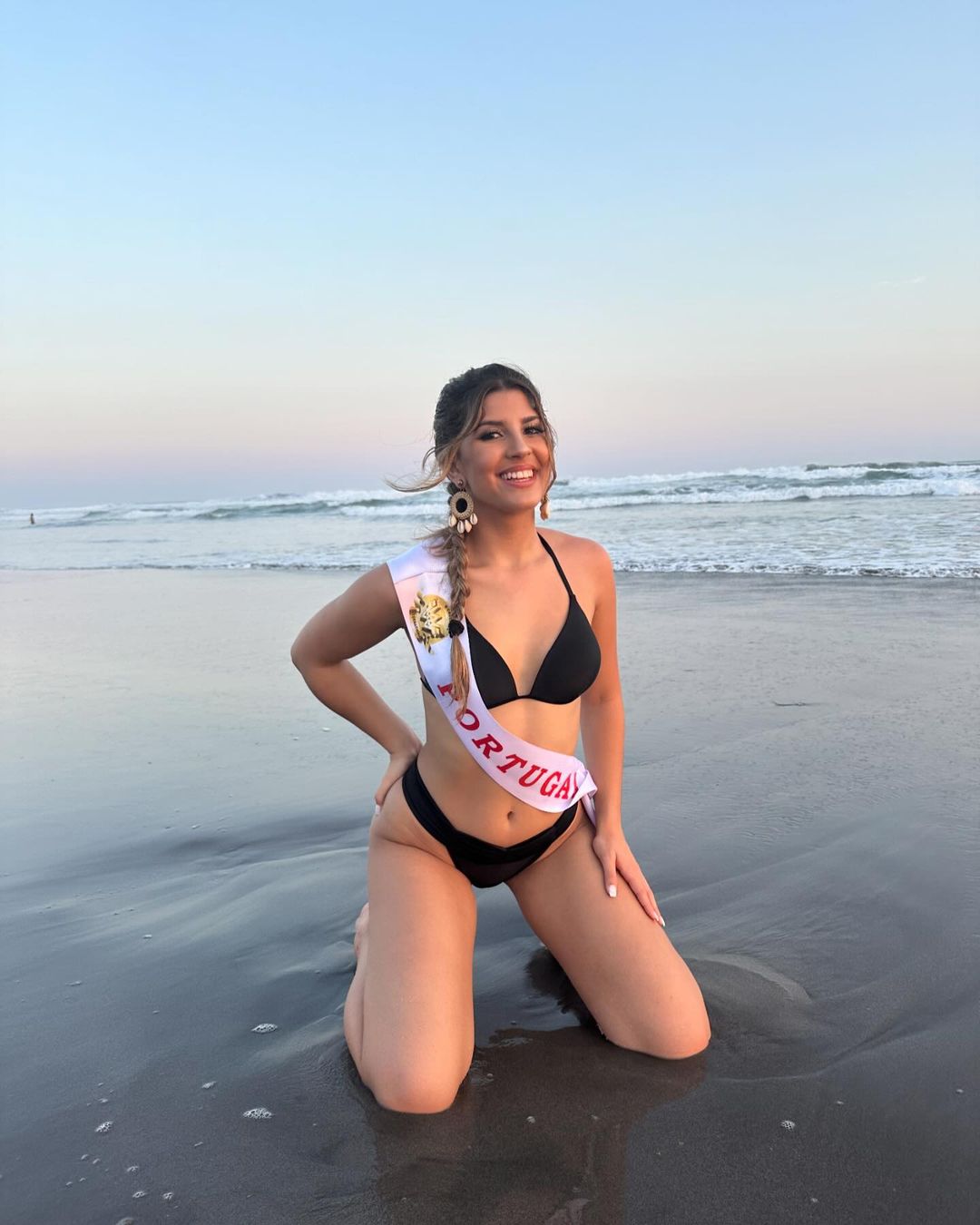 Miss portuguesa já está em El Salvador para concurso internacional. Veja as fotos de Ana Almeida