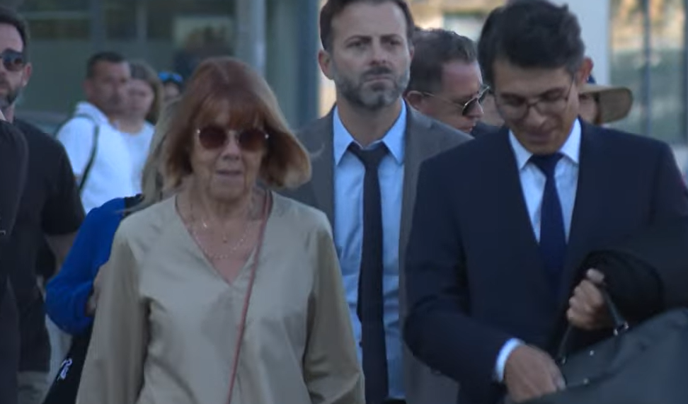 “Acordada e a sorrir”. Defesa alega que Gisèle Pelicot consentiu atos sexuais