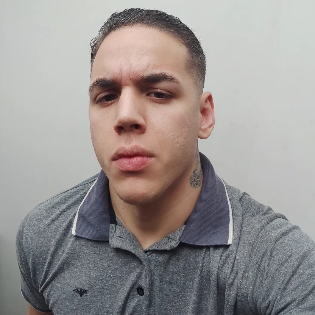 Homem suspeito de homicídio e canibalismo detido no aeroporto de Lisboa com carne na mala