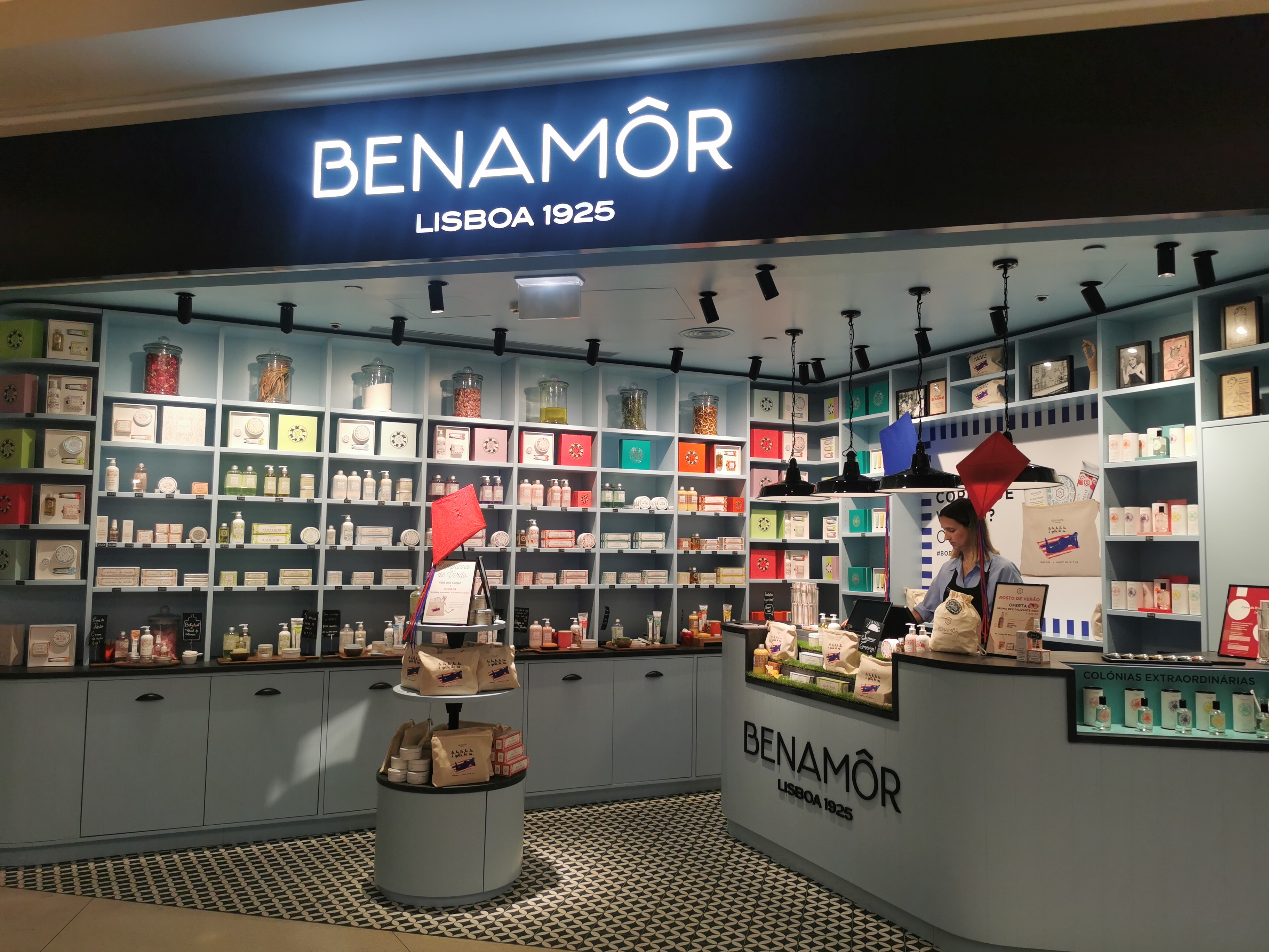 A Benamôr chegou à linha e abre loja em Oeiras (e está aqui o creme milagroso com quase 100 anos)