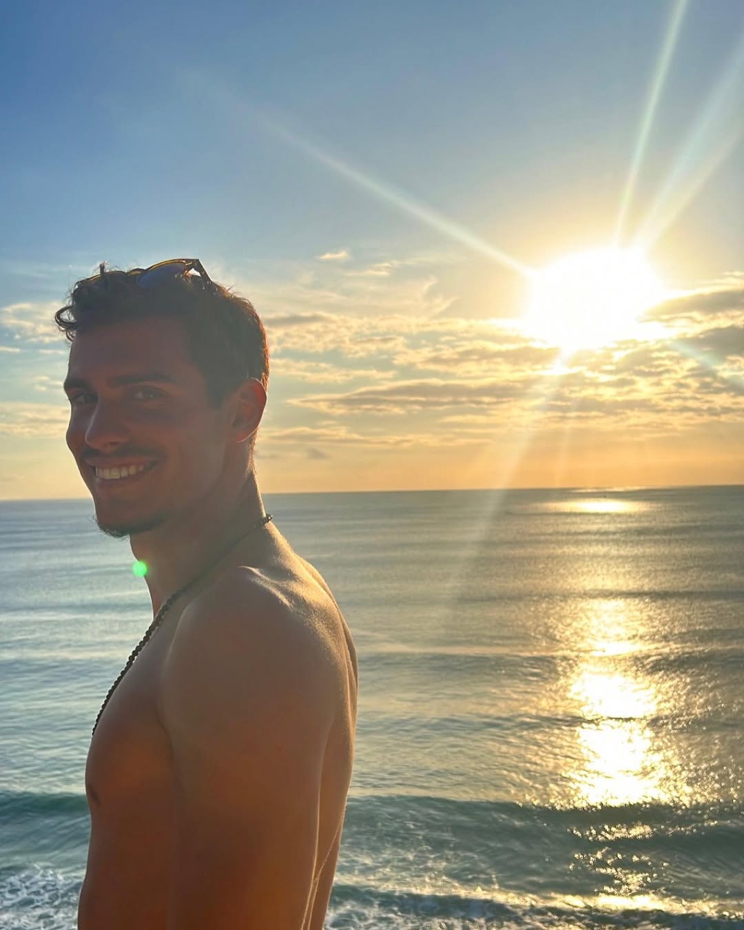 Quem é afinal o filho do primeiro-ministro de que o país fala. Conheça (e veja as fotos) de Hugo Montenegro