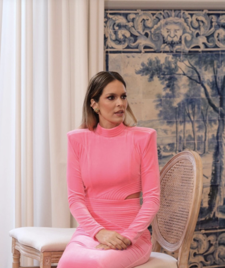O vestido rosa deslumbrante de Diana Chaves custa quase 700€, mas temos 6 opções desde 22,95€