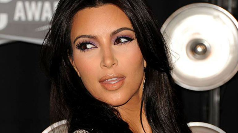 Os fãs não conseguem reconhecer Kim Kardashian na última foto publicada no Instagram