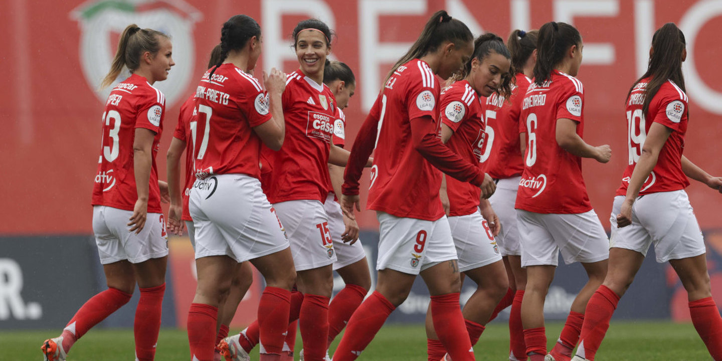 Liga feminina: Benfica regressa aos triunfos com goleada frente ao Estoril