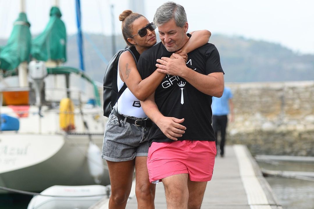 Bruno de Carvalho e Liliana Almeida despedem-se da vida de solteiros. Veja as imagens das festas