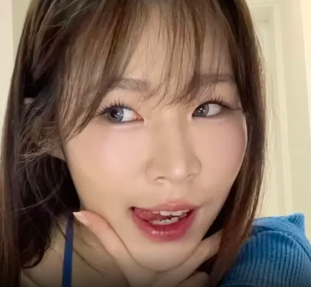 Influenciadora conhecida por comer produtos de beleza morre aos 24 anos