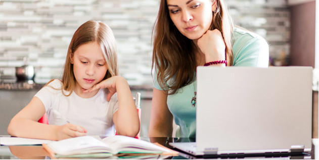 Pais queixam-se de problemas relacionados com as plataformas dos manuais escolares e portal das matrículas