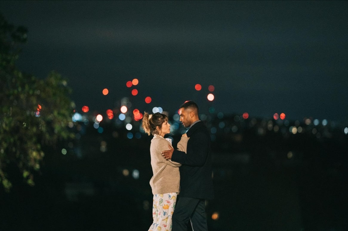 Outono pede uma maratona de filmes. 15 comédias românticas imperdíveis para ver no streaming