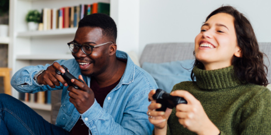 Tra La Rio. Neste restaurante, vai poder ver os fogos de São João na linha da frente enquanto petisca