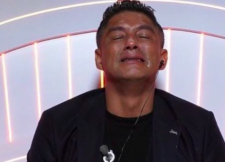 Jardel já sabe que a mãe morreu e decide não desistir do “Big Brother Famosos”. Veja as reações