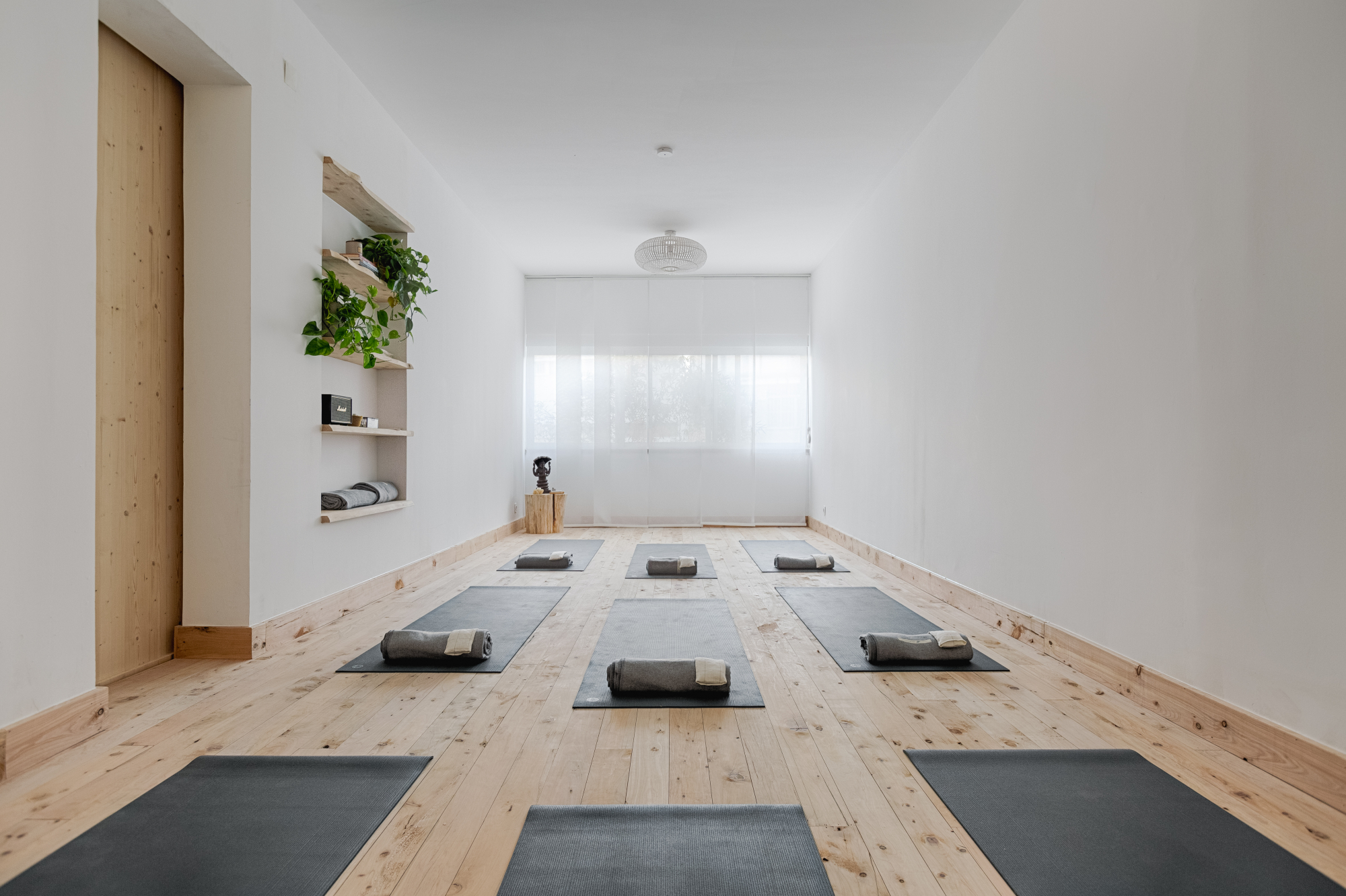 Siendo. Aqui pode fazer ioga e ter um pequeno-almoço personalizado