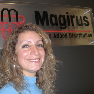 10 biquínis, fatos e calções de banho fofos (e práticos) que os miúdos vão adorar levar para a praia