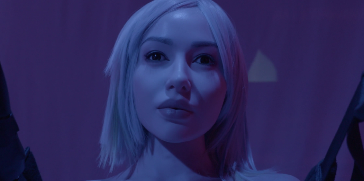 Inteligência artificial transforma o entretenimento adulto e levanta questões de privacidade e dependência