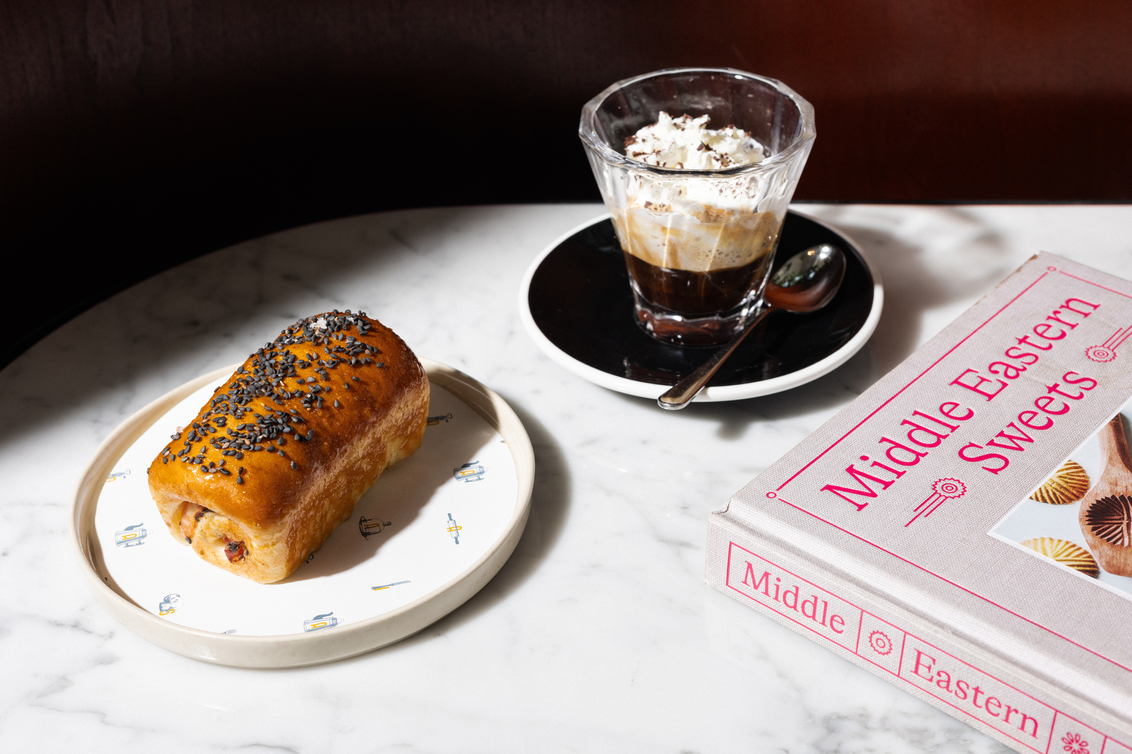 A Pastelaria do Bairro Alto Hotel reinventou um clássico português (e tem café de especialidade para acompanhar)