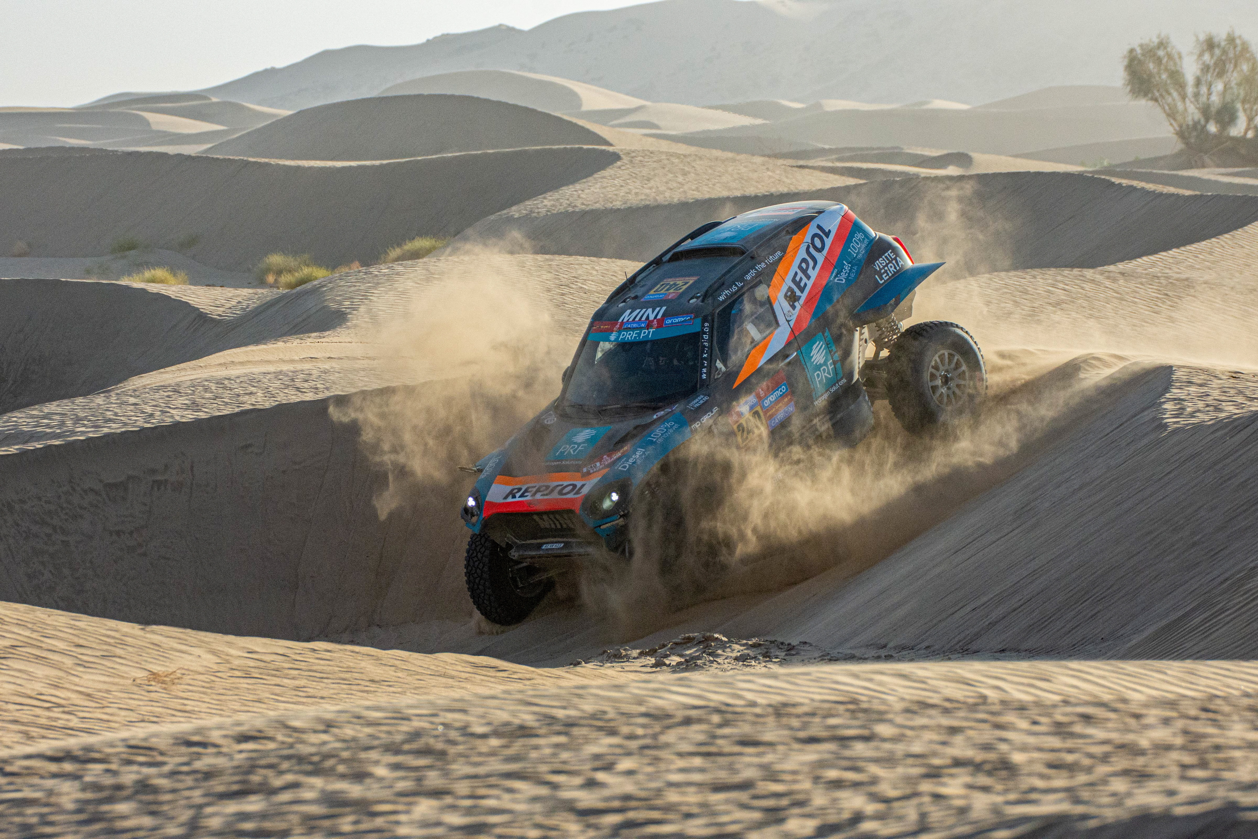 João Ferreira "orgulhoso do desempenho" na edição mais dura de sempre do Dakar