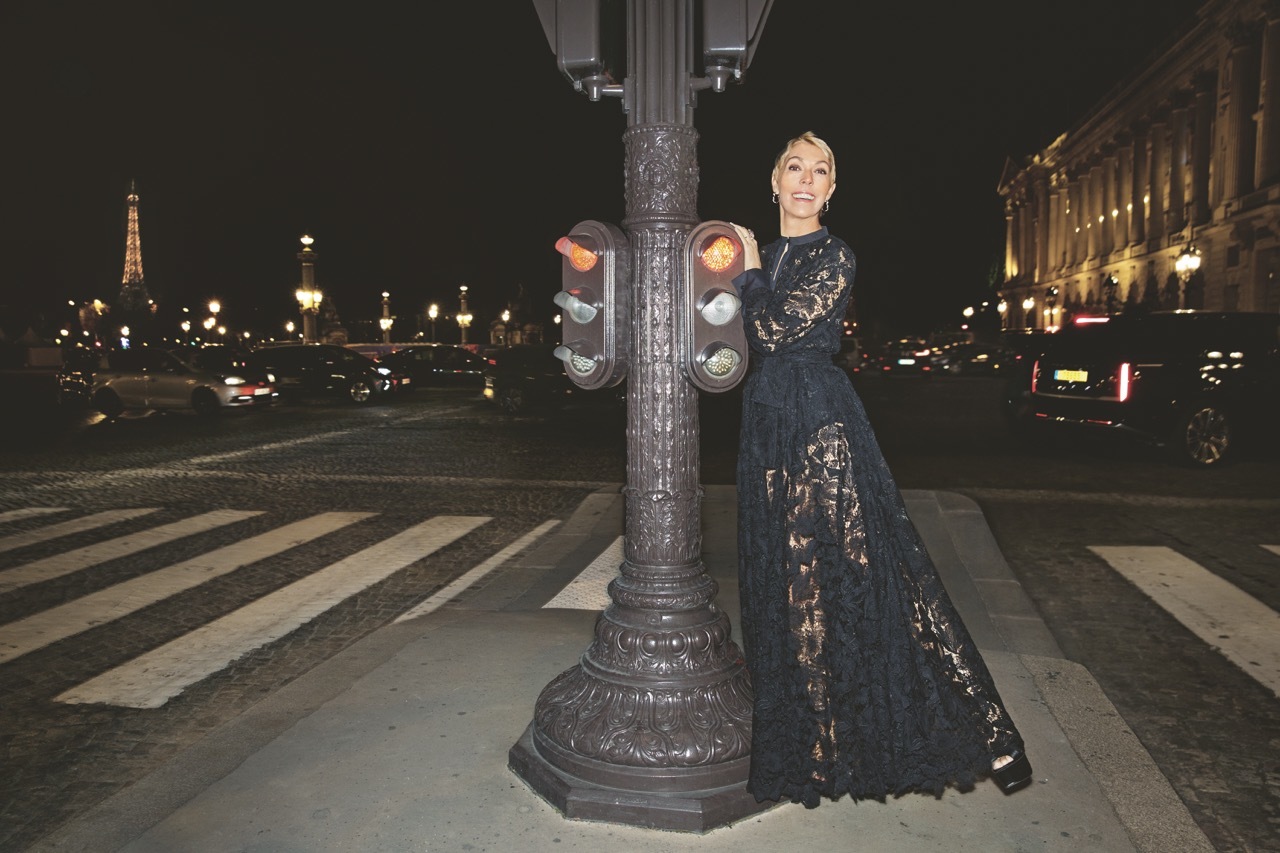 Mathilde Favier, diretora mundial de celebridades da Dior. “Ser chic não é só uma questão de estilo”