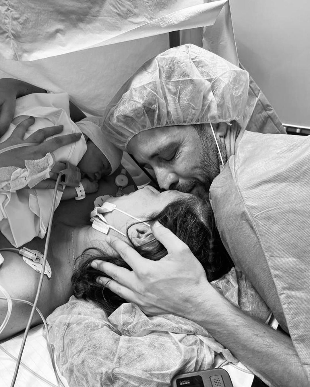 Já nasceu Aurora, a primeira filha de Paulo Vintém e Marta Melro. “O nosso coração saiu do peito”