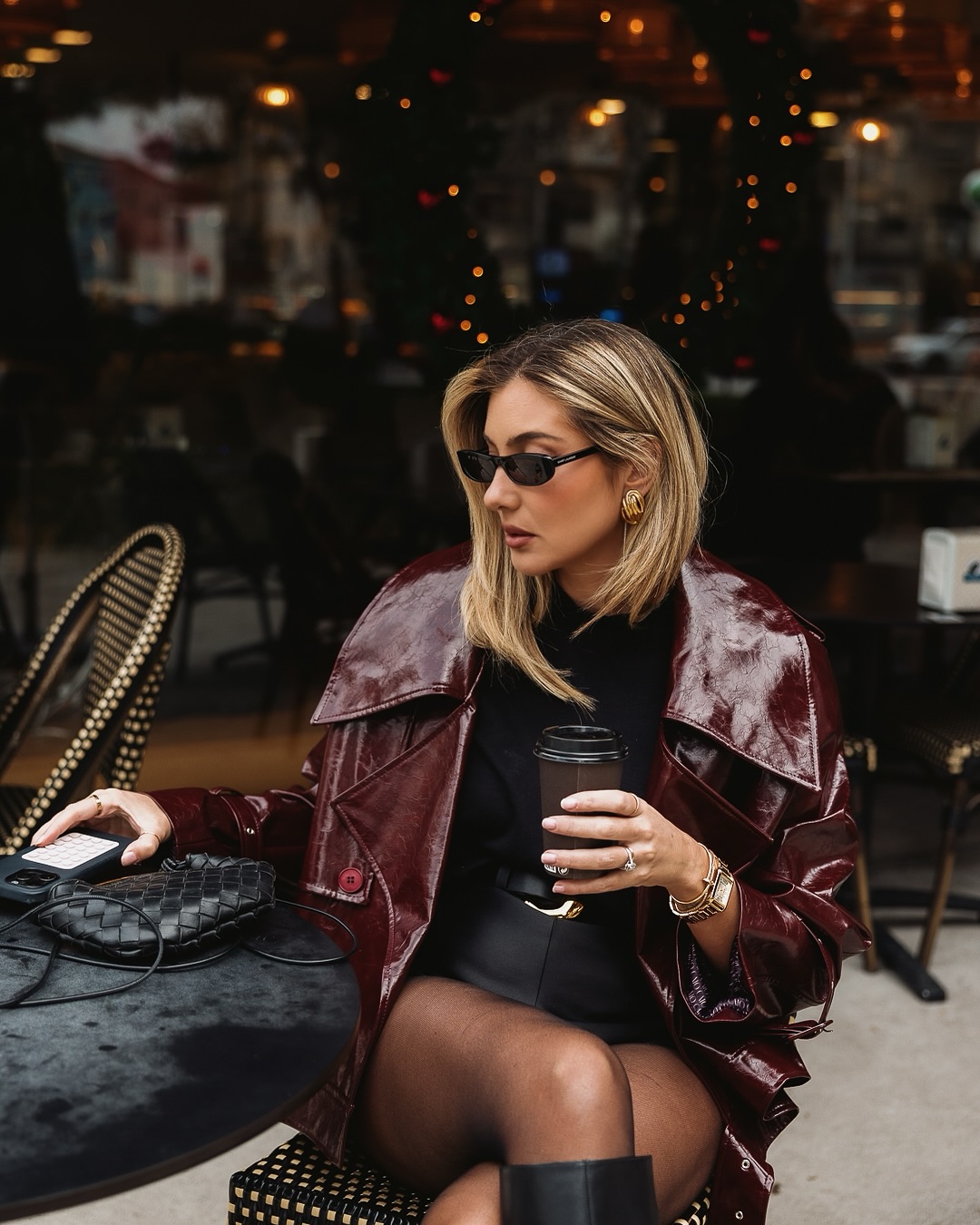 Gostou do casaco de 299€ de Mariana Machado? Temos 8 alternativas mais em conta