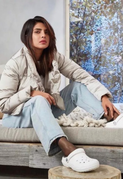 Crocs com pêlo e Ugg chinelo. A moda dos chinelos entrou noutra dimensão