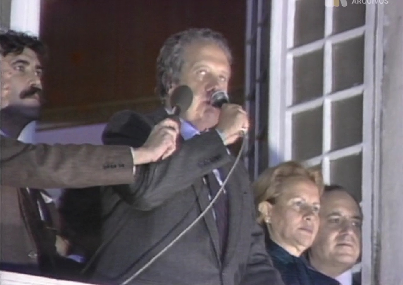 A vida privada dos políticos importa? Sim, mas…