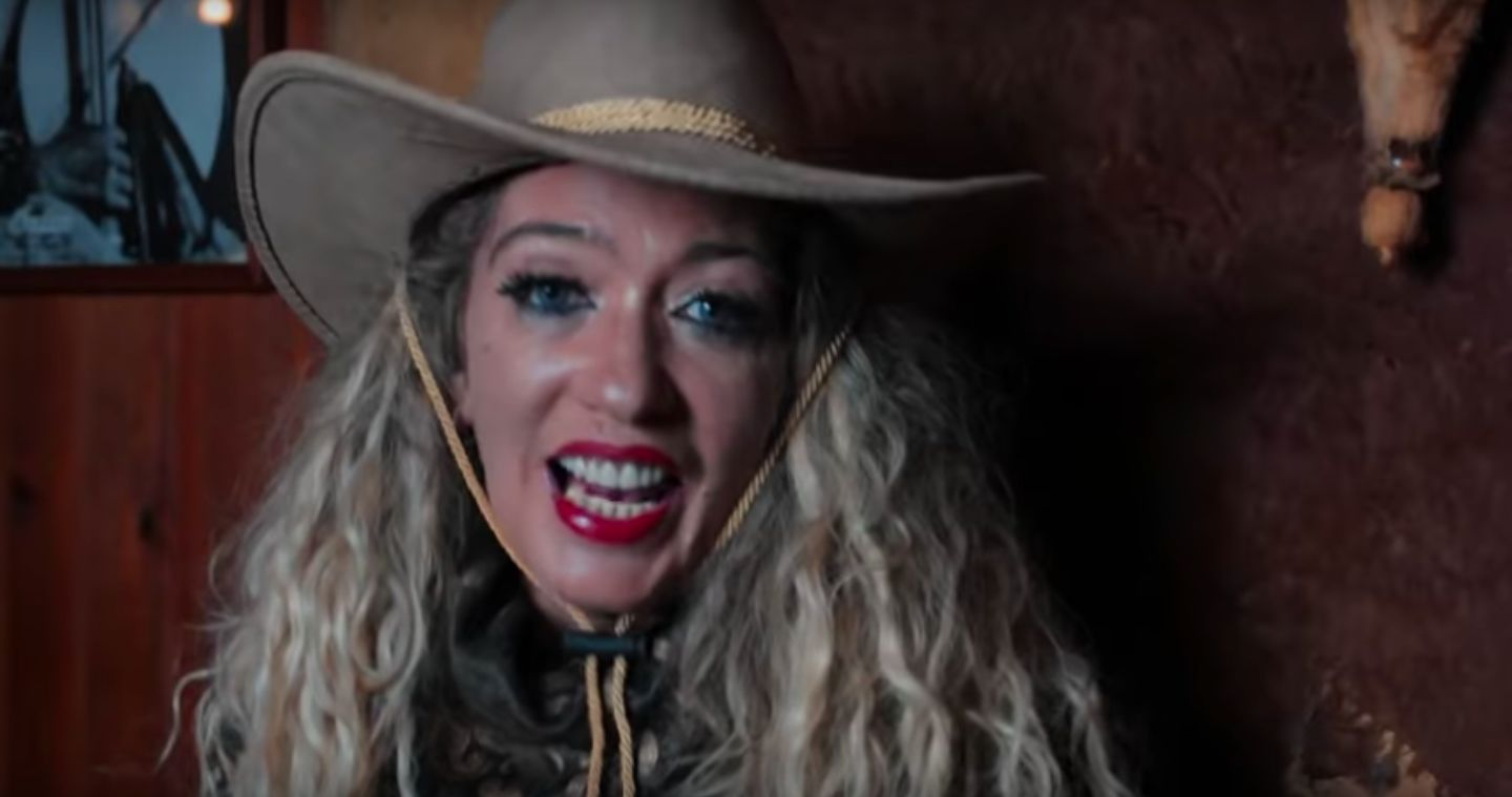 Maria Leal lança novo tema, desta vez dedicado ao Natal