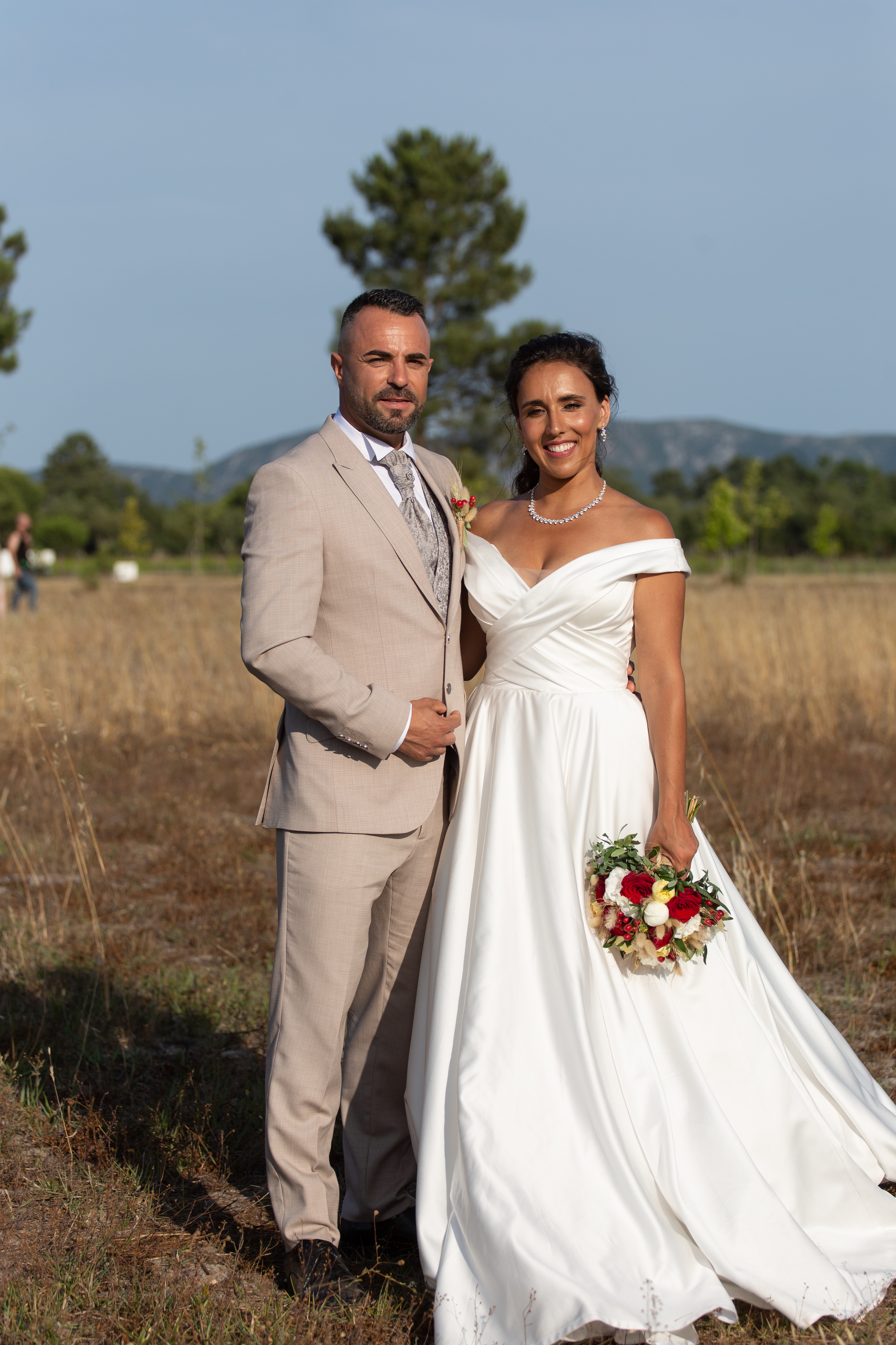 “Casamento Marcado”. Após a nega de Joel a Patrícia, Lúcia e Bruno casam-se ao estilo d’ “As Mil e Uma Noites”