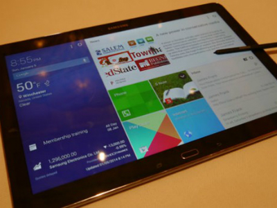 Vestido que Taylor Swift usou para ir ao sushi em Nova Iorque está a fazer furor. Saiba de onde é e quanto custa