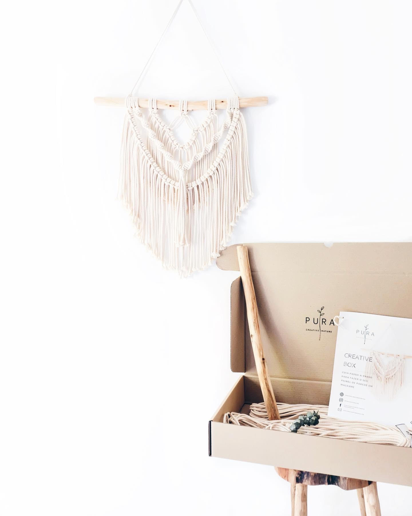 Pura. Há um novo kit para encher as paredes de macramé