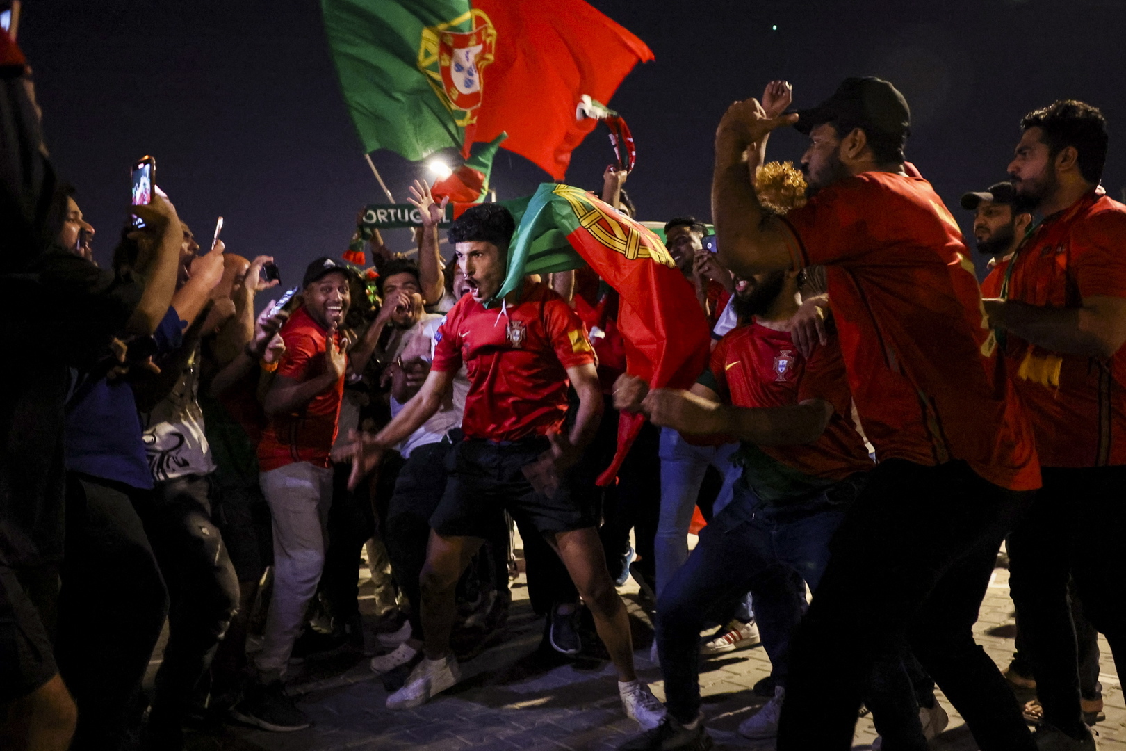 Seleção de Portugal posa para foto oficial no Catar: Estamos prontos, portugal